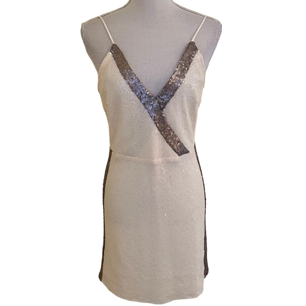 Gianni Bini Cream and Bronze All Over Sequin Sleeveless Party/Cocktail Dress